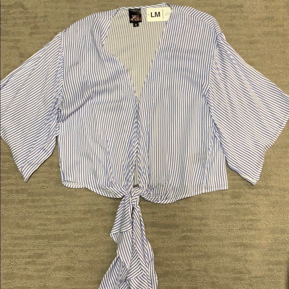 Women’s striped tie front top size S new